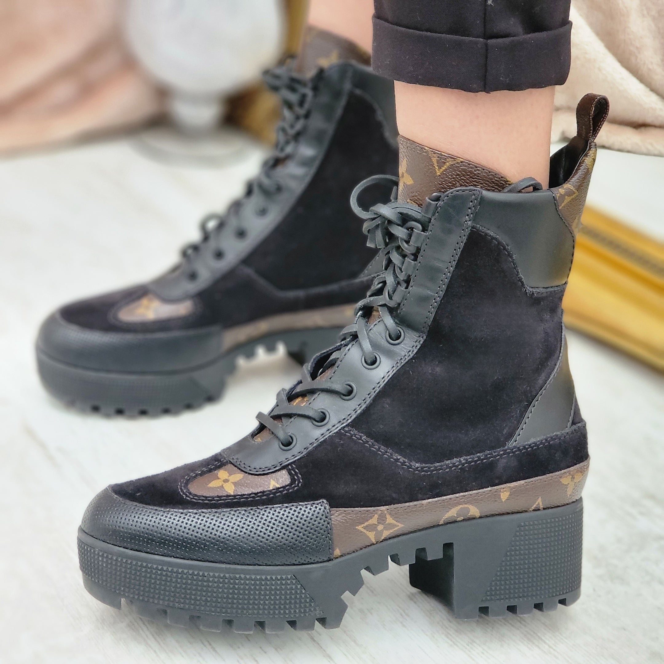 Louis Vuitton Brown Leather Platform Ankle Length Boots Size 38