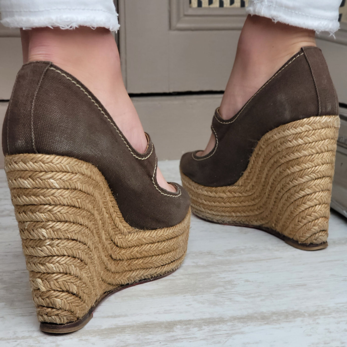 CHRISTIAN LOUBOUTIN ESPADRILLE WEDGE HEELS EU 38/ UK 5