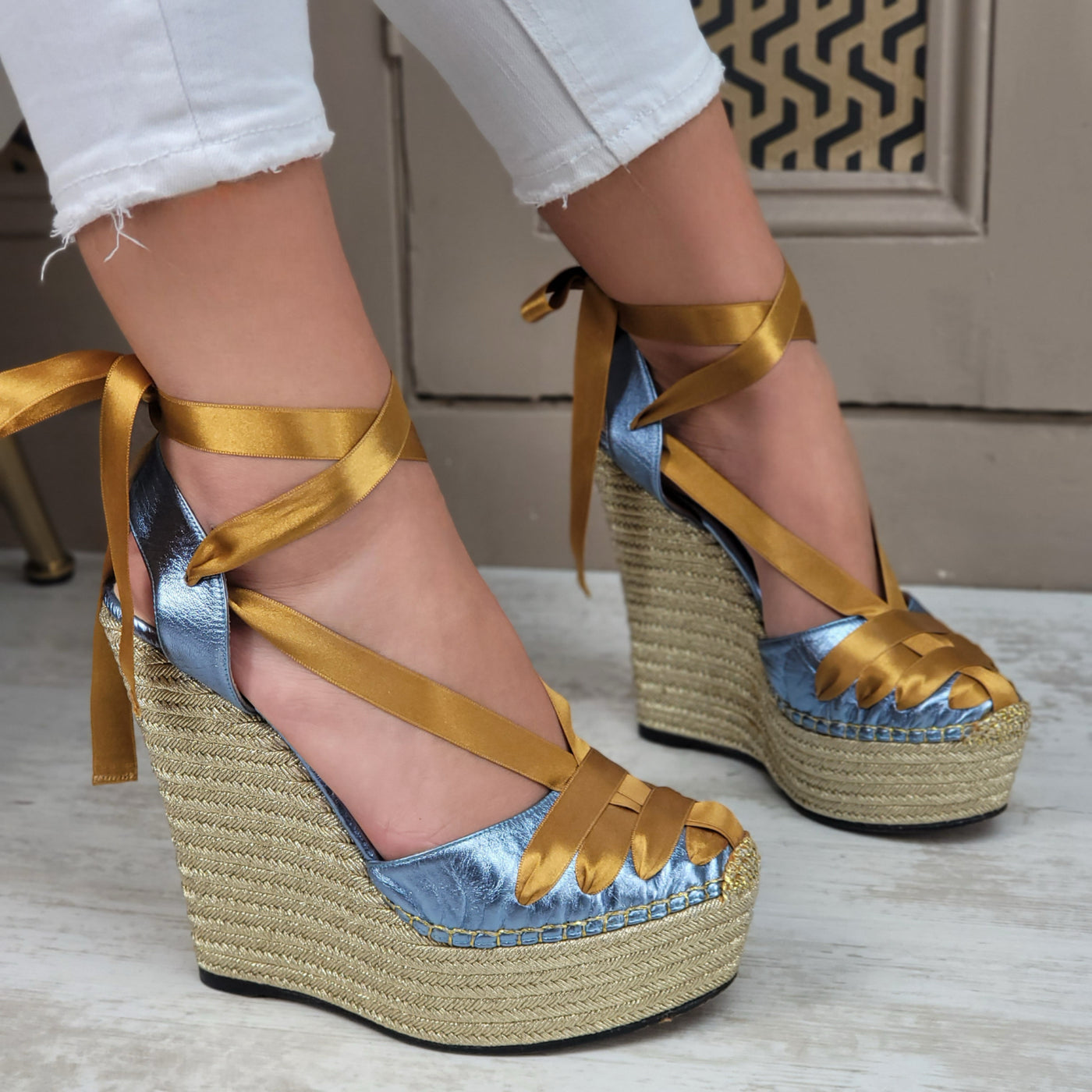 GUCCI ALEXIS ESPADRILLE WEDGE HEELS EU 38/ UK 5