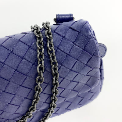 BOTTEGA VENETA INTRECCIATO LEATHER SHOULDER BAG