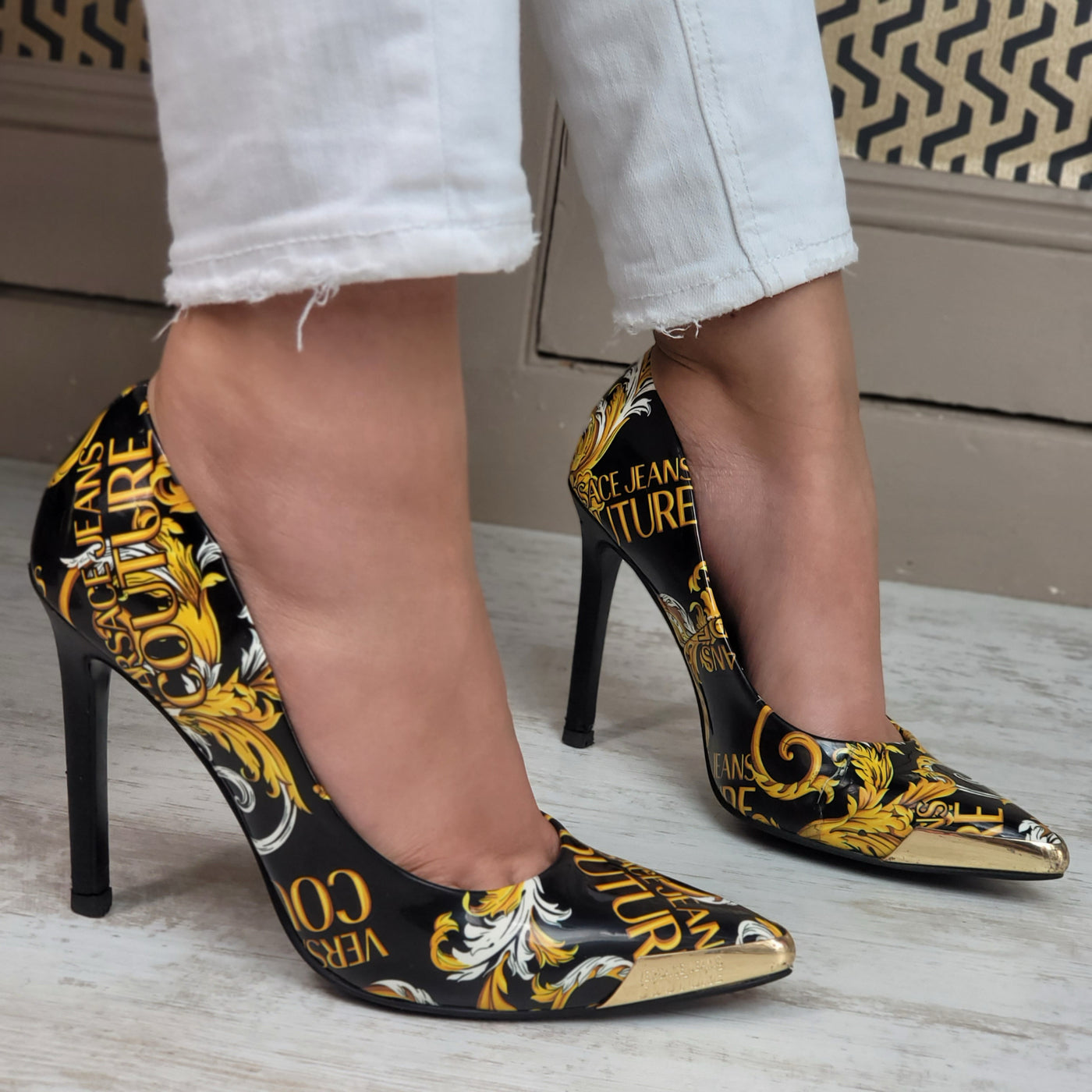 VERSACE JEANS BAROQUE HEELS EU 36/ UK 3