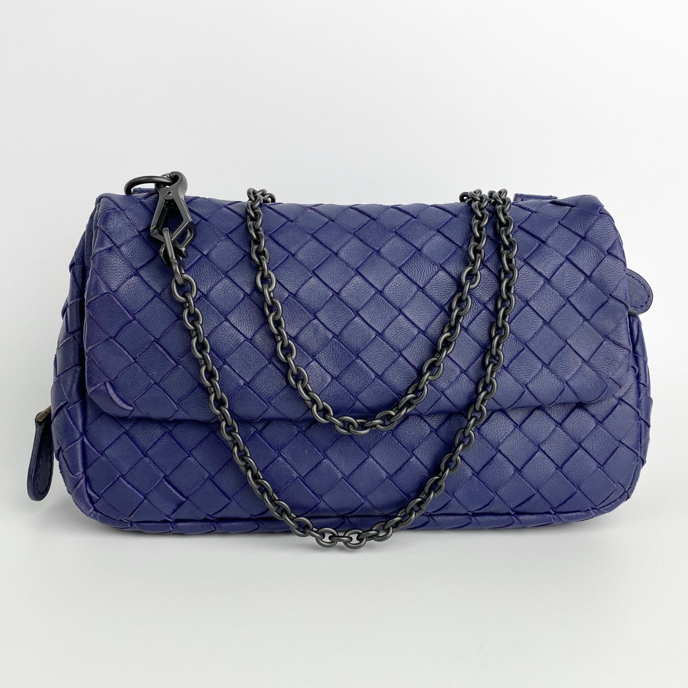 BOTTEGA VENETA INTRECCIATO LEATHER SHOULDER BAG