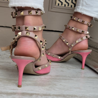 VALENTINO GARAVANI ROCKSTUD HEELS EU 39/ UK 6