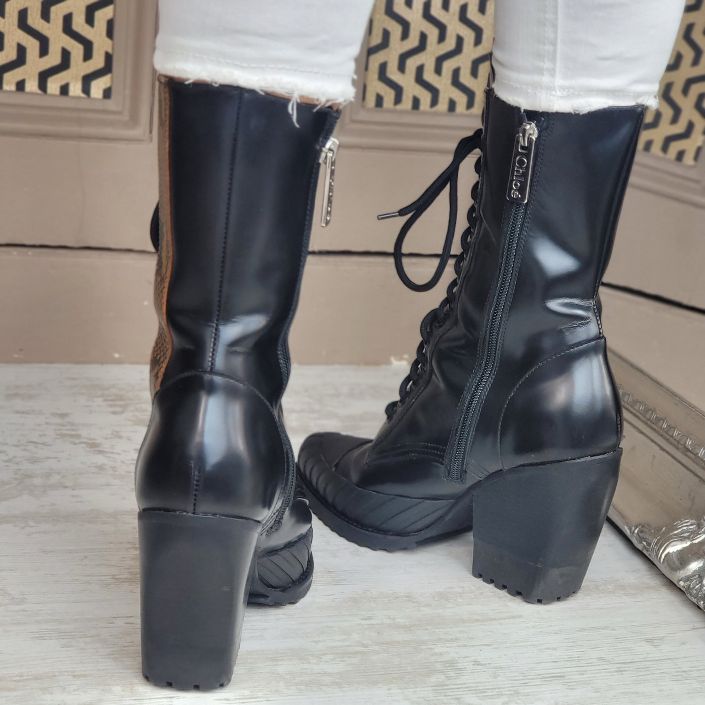 CHLOÉ LEATHER BOOTS EU 37/ UK 4