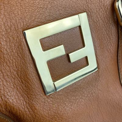 FENDI LEATHER SHOULDER BAG