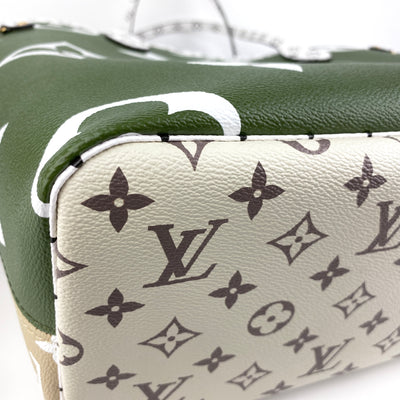 LOUIS VUITTON NEVERFULL MM GIANT MONOGRAM BAG