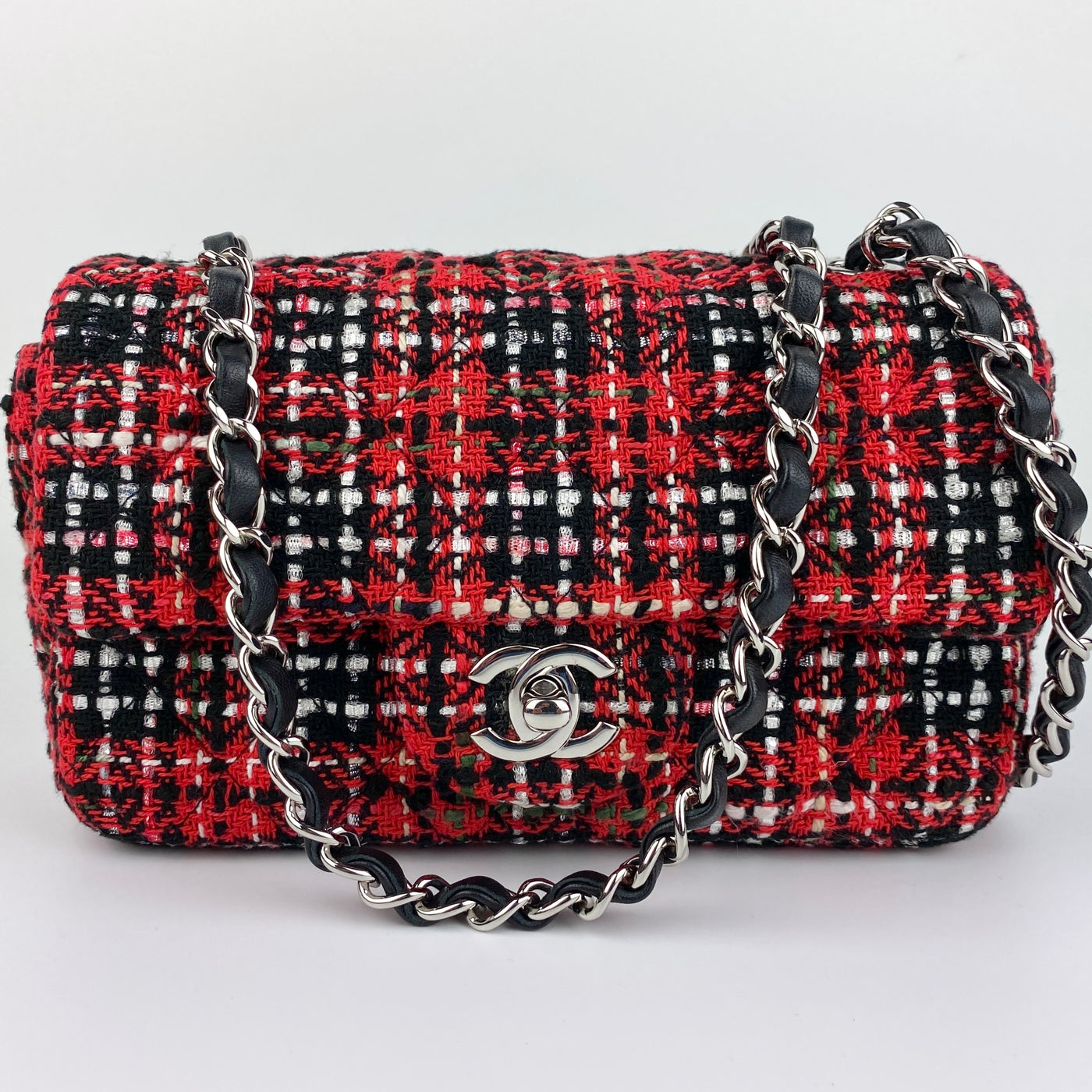 Chanel on sale bag tweed