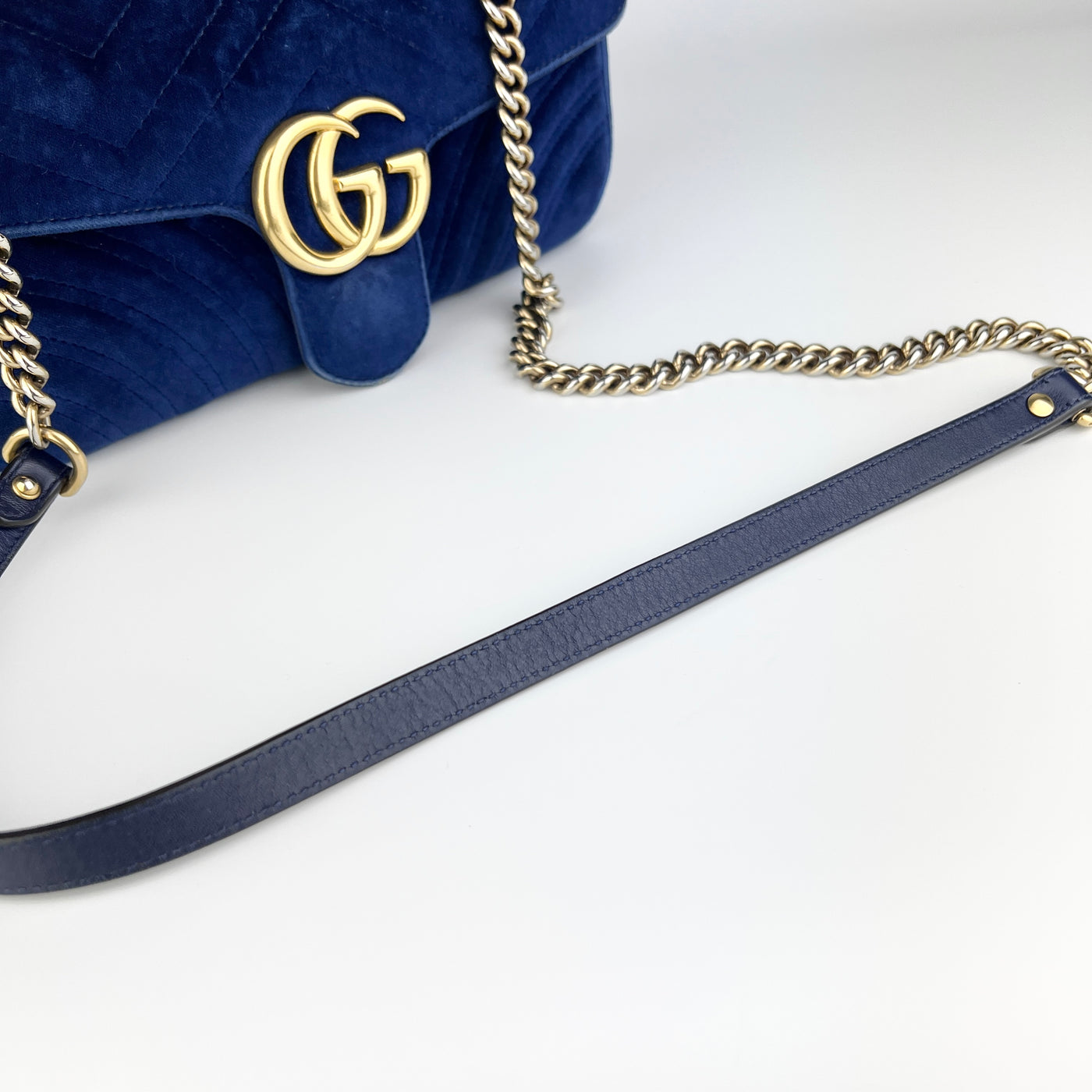 GUCCI MARMONT MEDIUM VELVET BAG