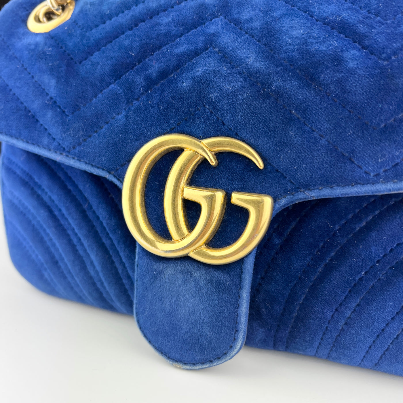 GUCCI MARMONT MEDIUM VELVET BAG