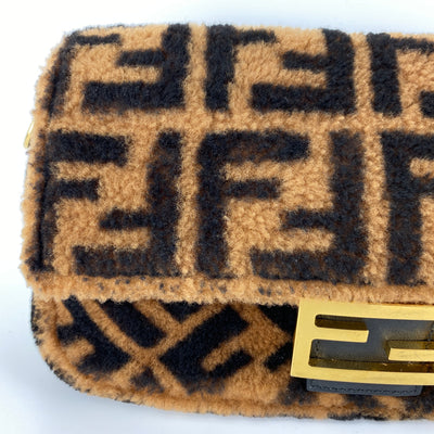 FENDI SHEARLING FUR BAGUETTE BAG