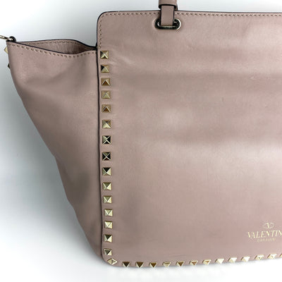 VALENTINO GARAVANI MEDIUM STUDDED ROCKSTUD TOTE BAG