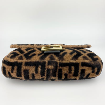 FENDI SHEARLING FUR BAGUETTE BAG