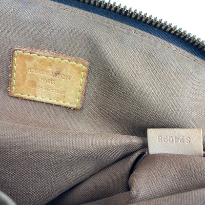 Louis Vuitton Tivoli Handbag label close up