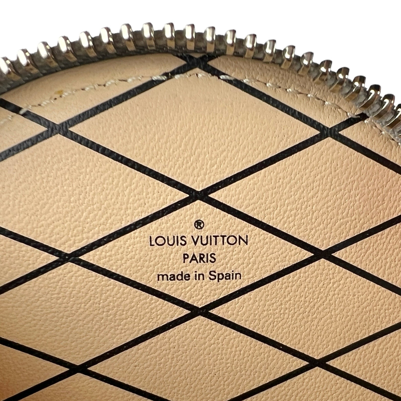 louis vuitton wallet bag