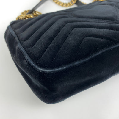 GUCCI MARMONT MEDIUM VELVET BAG