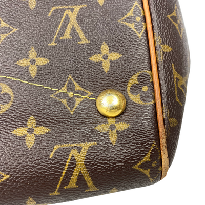 Louis Vuitton Tivoli Handbag metal feet